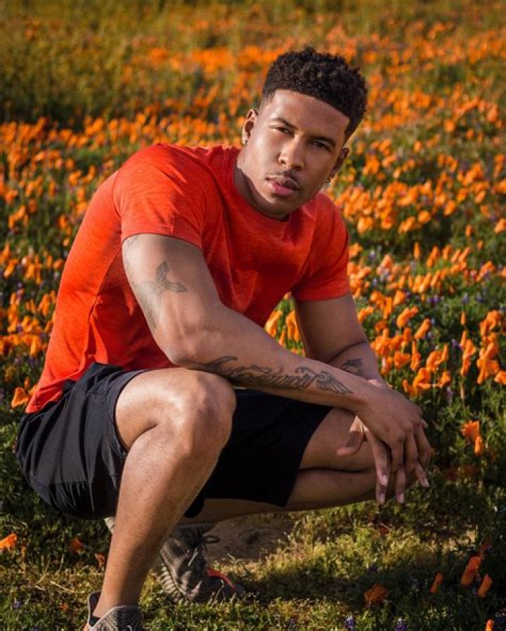 Low Tier God Net Worth 2024