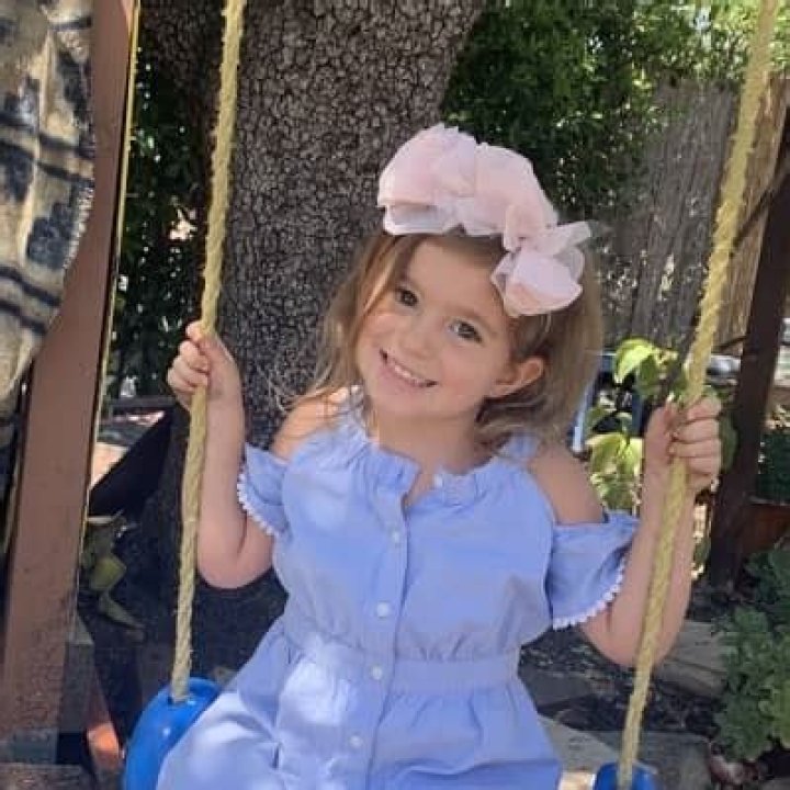 
Michael Douglas’ Daughter Carys Zeta Douglas – Will The Celebrity Kid Be Following In Her Parent’s Footsteps?
