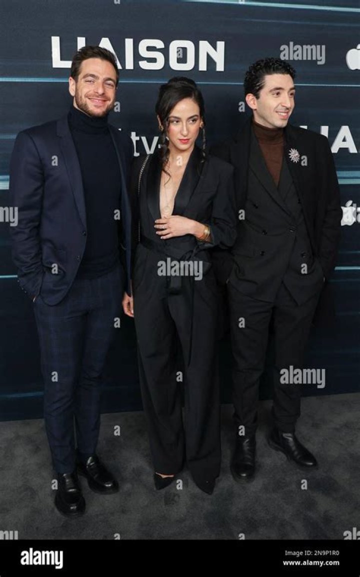 Liaison Actress Lyna Dubarry Boyfriend? Family And Net Worth