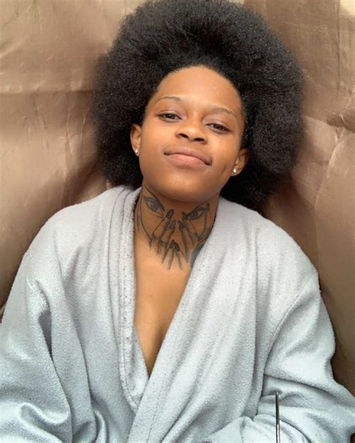 Lynda Diaz Net Worth 2024