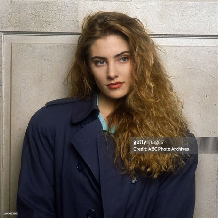 Madchen Amick – Biography, Facts & Life Story