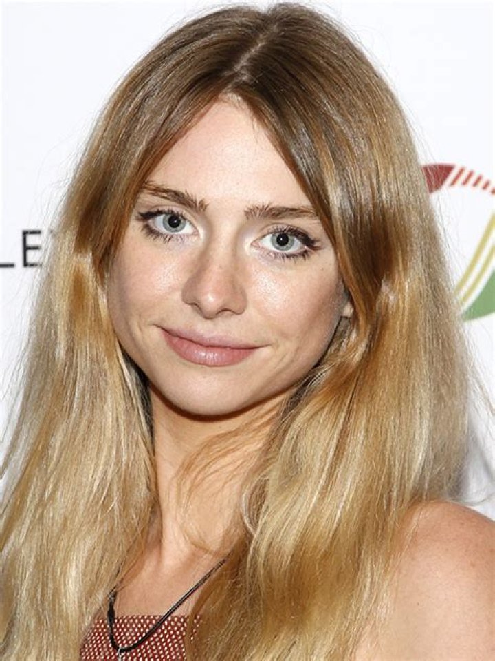 Maddie Phillips estimated Net Worth, Age, Affairs, Height, Dating, Relationship Stats, Salary as well as short Biography with top 10 popular facts!