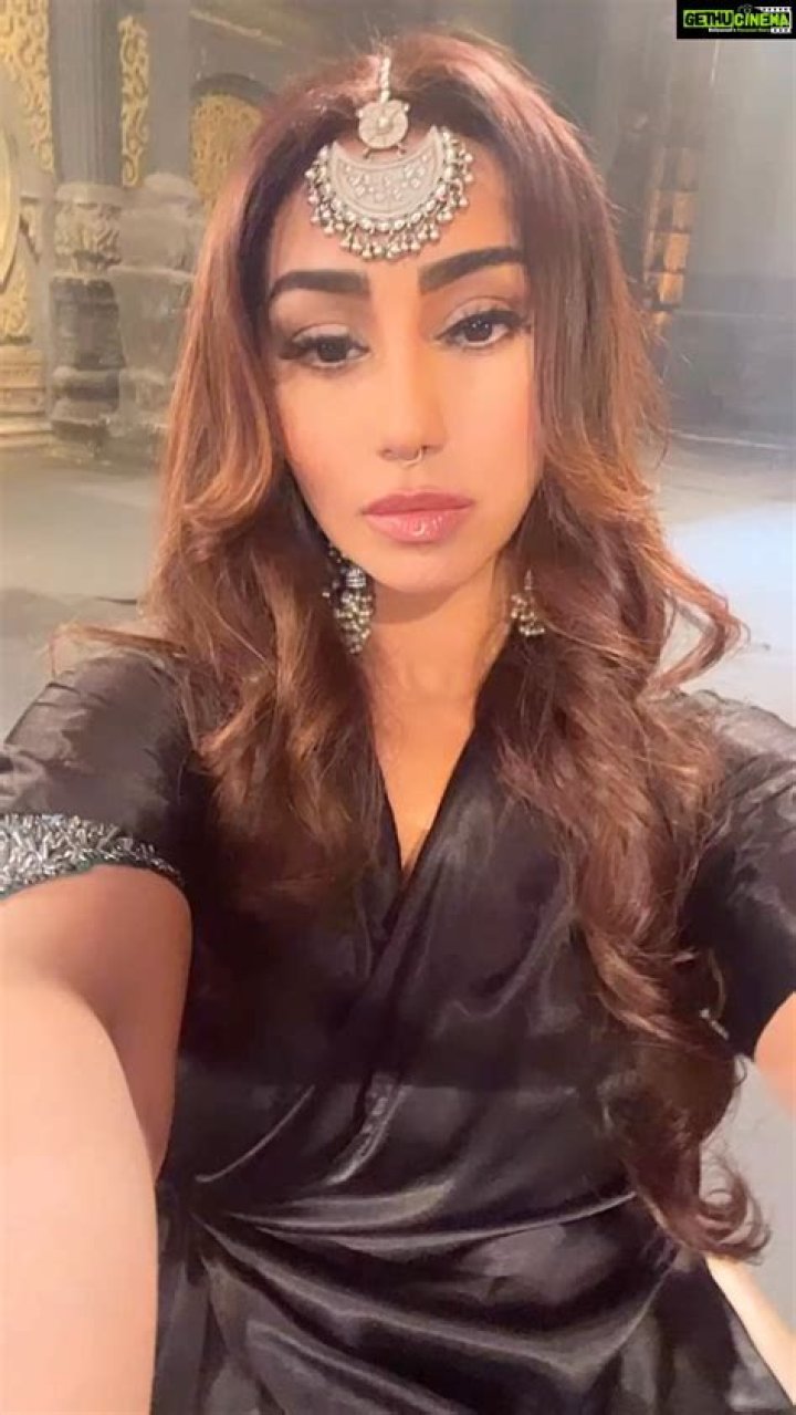 Mahek Chahal – Biography, Facts & Life Story