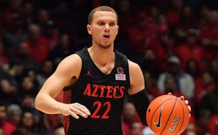 Malachi Flynn Net Worth