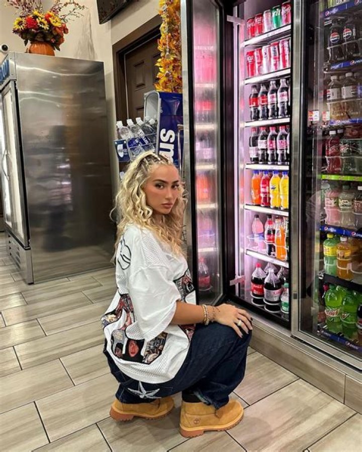 Mar Milne Net Worth – How Much Is Mar Milne Worth?