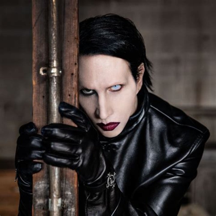Marilyn Manson – Biography, Facts & Life Story