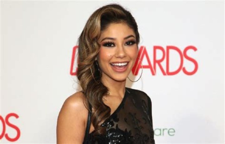 Marisa Marie Net Worth