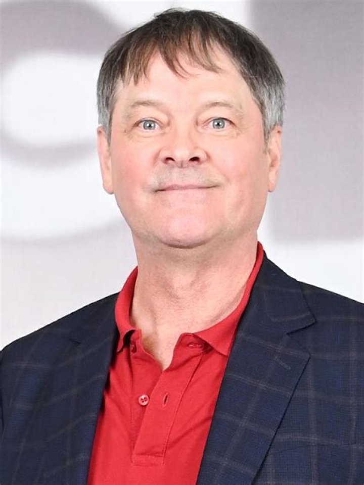 Mark Heap Actor, Bio, Wiki, Age, Height, Wife, Spaced, and Net Worth