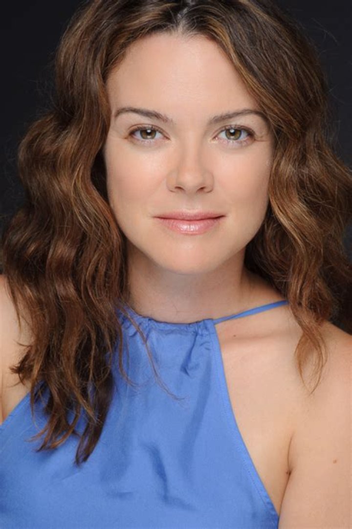 Mary Kate Schellhardt Height