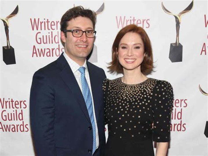 Meet Matthew Koman – Photos Of Ellie Kemper’s Son With Michael Koman