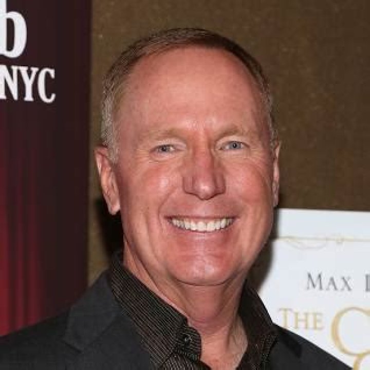 Max Lucado Net Worth 2024