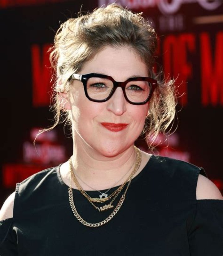 Mayim Bialik — Latest News and Updates