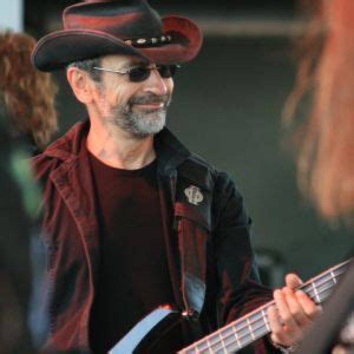 Mel Schacher Net Worth