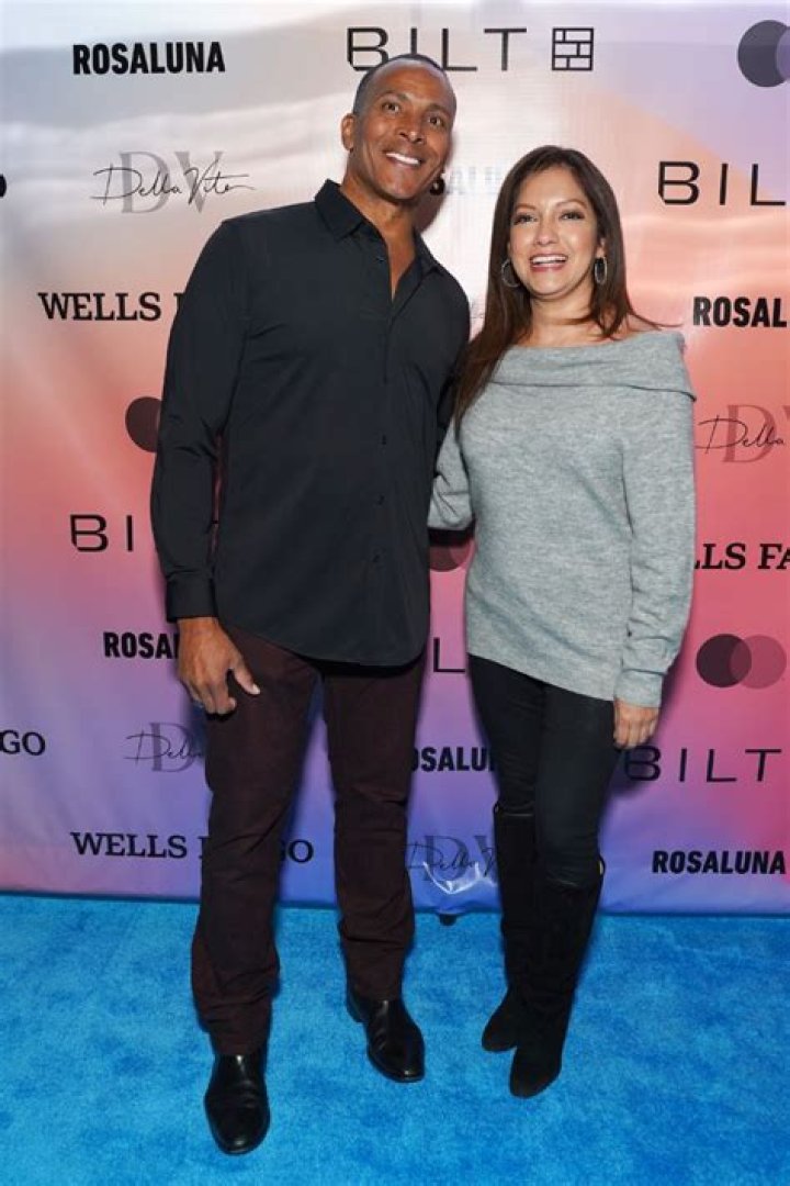 Mike Woods Fox 5, Bio, Wiki, Age, Height, Wife, Illness, Salary, and Net Worth