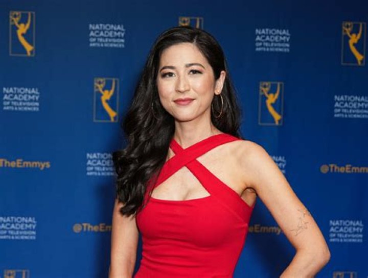 Mina Kimes ESPN, Bio, Wiki, Age, Husband, Podcast, Tattoo, Seattle, Salary, and Net Worth