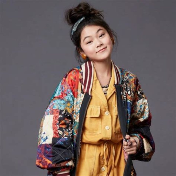 Here's Why You Might Recognize Momona Tamada From 'The Baby-Sitters Club' Reboot