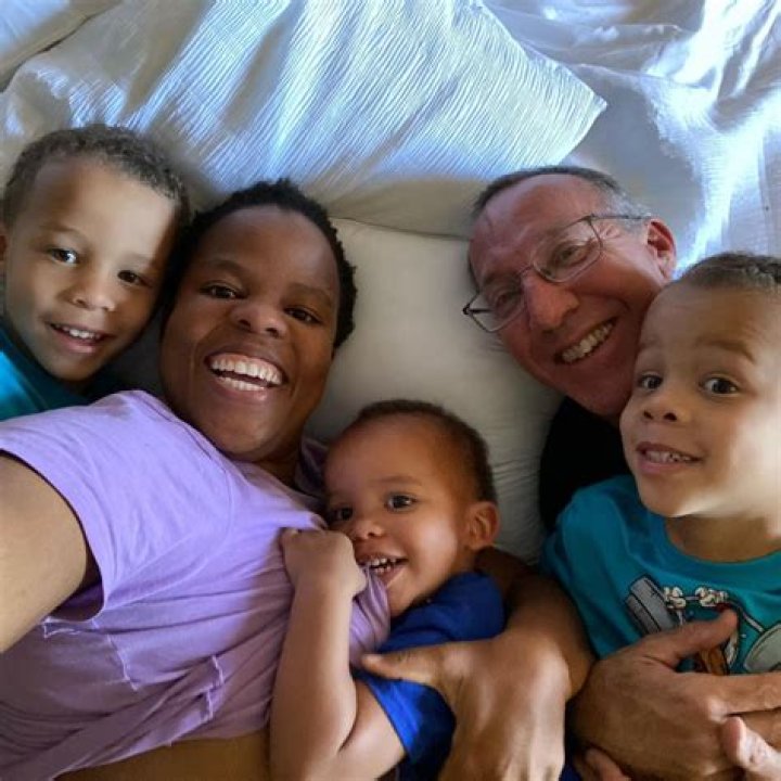 Nicole Johnson: Bio, Net Worth, Age, Facts, Married, Husband, Children, Family, Parents, Nationality, Height, Weight, Real Name, Career, Titles, Wiki