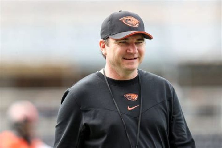 Oregon State Beavers Coaching Staff 2023