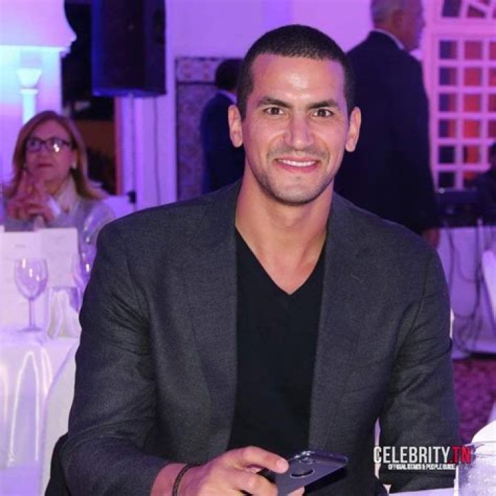 Oussama Mellouli Wiki, Biographie, Age, Taille, Mariage, Contact & Informations