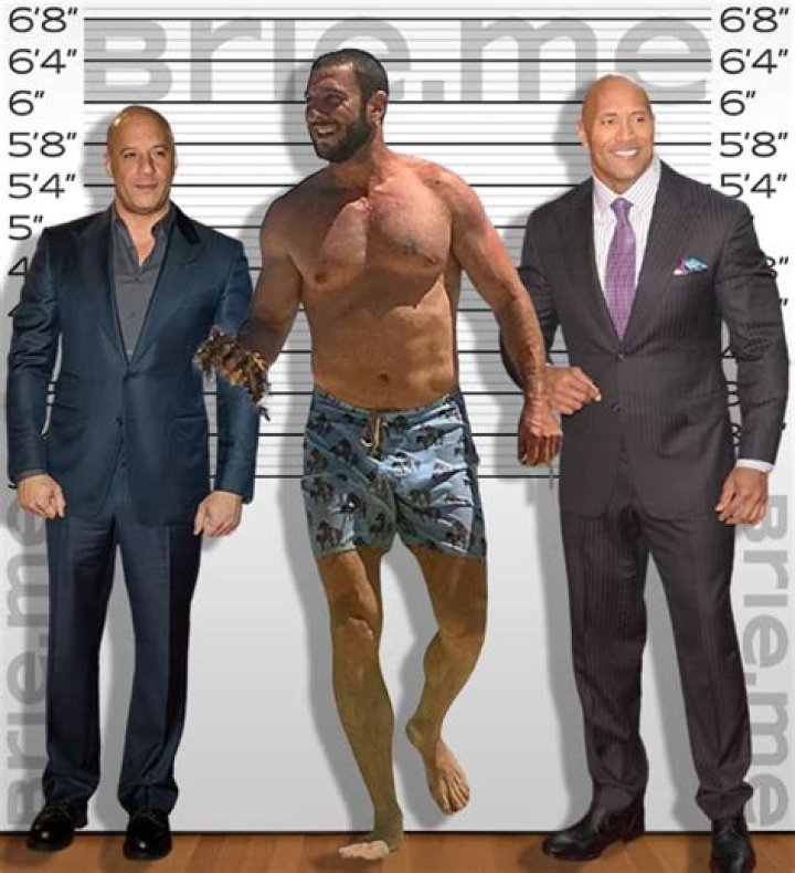 Pablo Schreiber Height