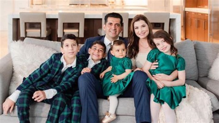 Patrick Bet-David Net Worth – How Much is Patrick Bet-David Worth?