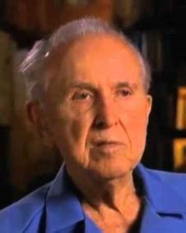 Paul Henning Net Worth 2024