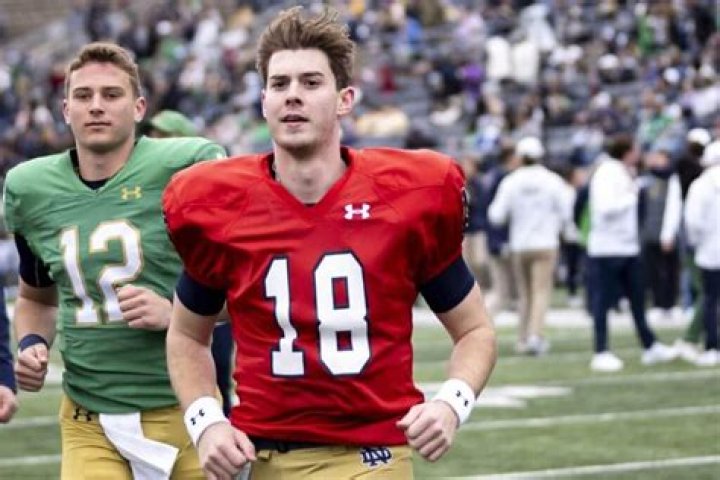 Pete Sampson The Athletic, Bio, Wiki, Age, Height, Wife, Podcast, Salary, and Net Worth