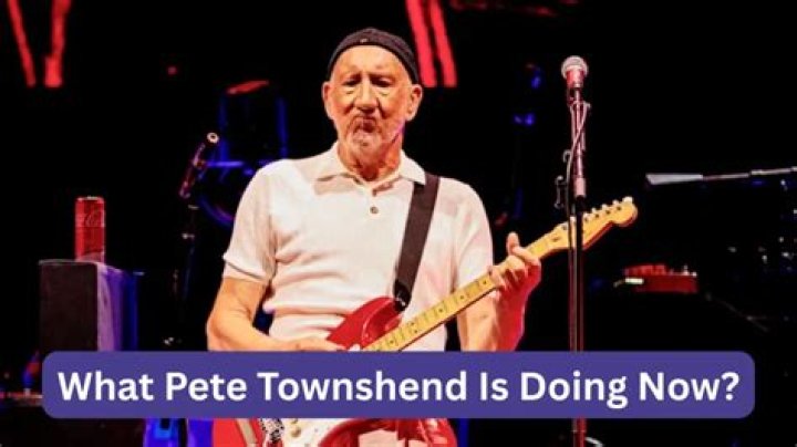 Pete Townshend Net Worth – How Much is Townshend Worth?