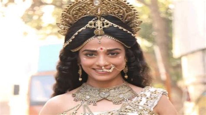Pooja Sharma Net Worth