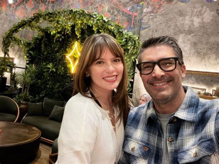 Raoul Martinez Fox 5, Bio, Wiki, Age, Height, Family, Wife, Salary, and Net Worth