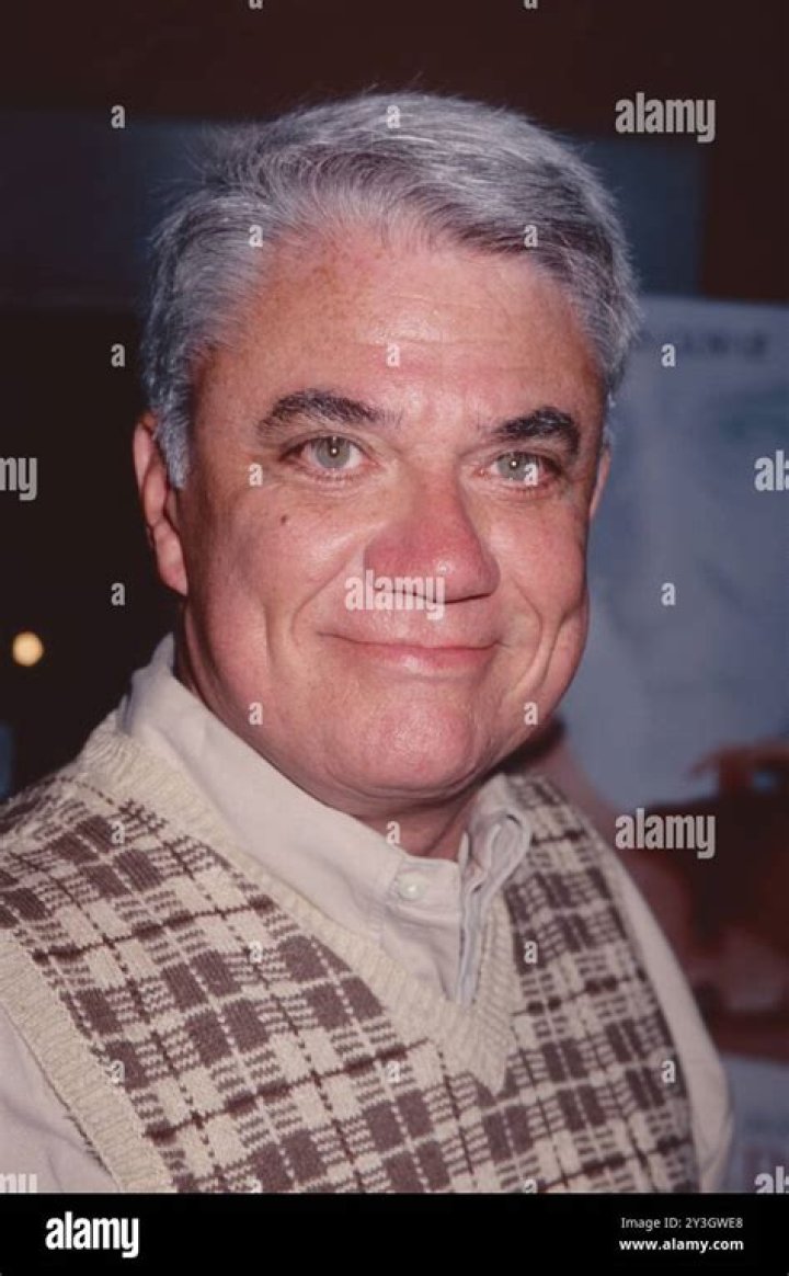 Rex Reed The New York Observer, Bio, Wiki, Age, Height, Wife, Salary, And Net Worth