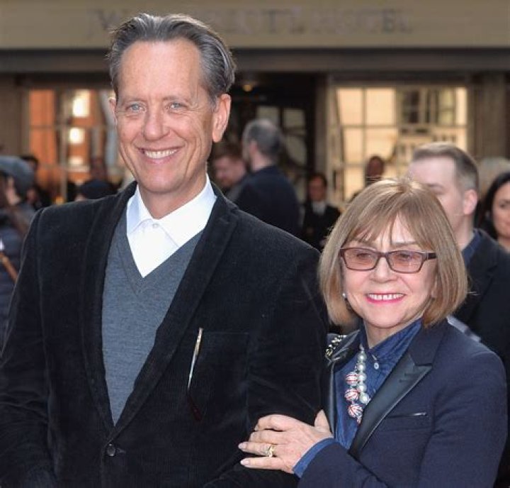 Richard E Grant Bio, Wiki, Age, Height, Wife, Movies, Loki, and Net Worth