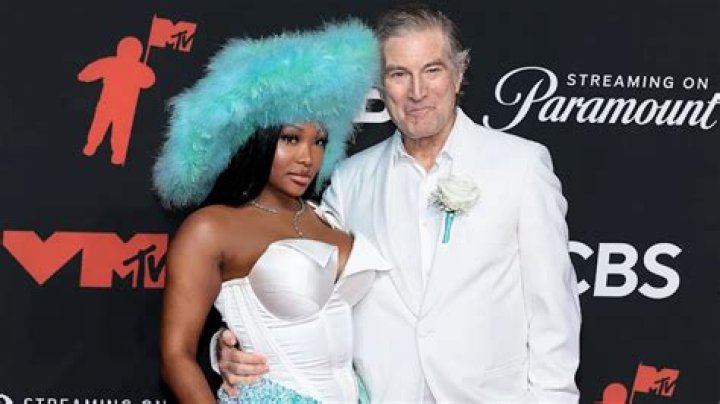 Rob Walker Net Worth