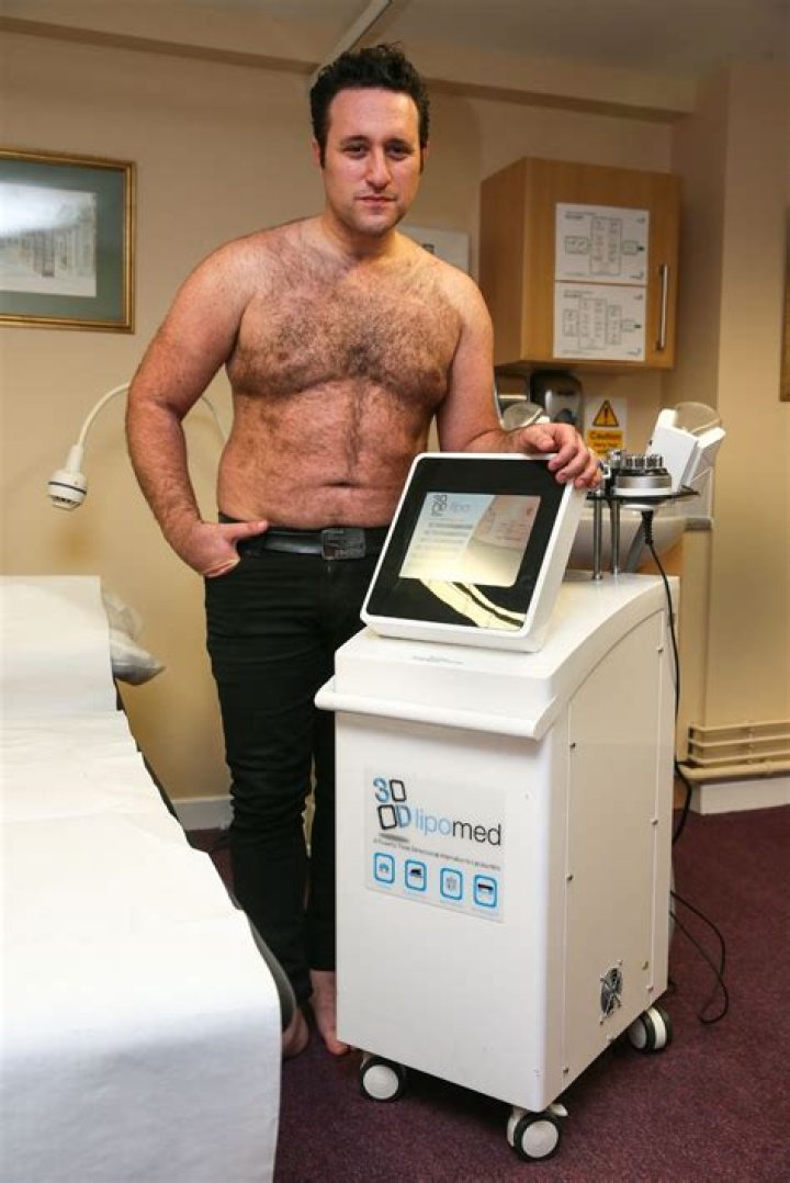 Robert Costa Kept A Simple Routine To Go Through Drastic Weight Loss