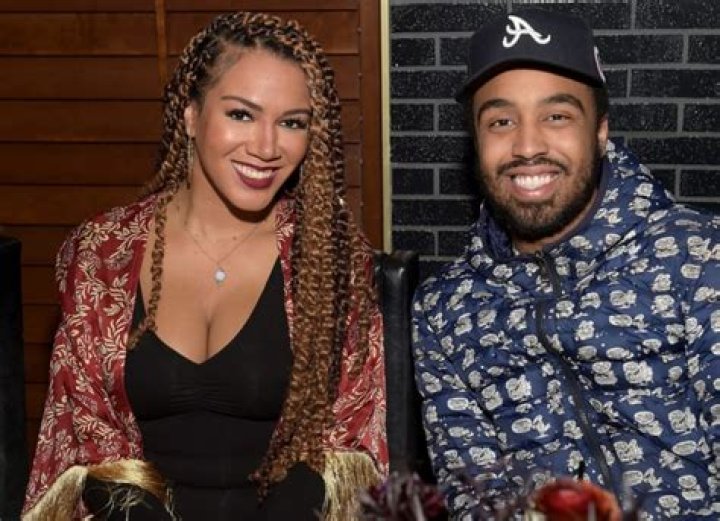 Is Ros Gold Onwude Pregnant? Who Is The Analyst's Husband?