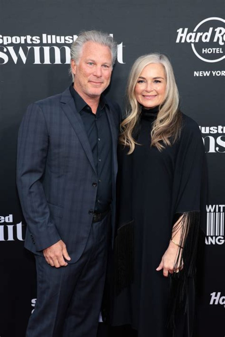 Ross Levinsohn Net Worth