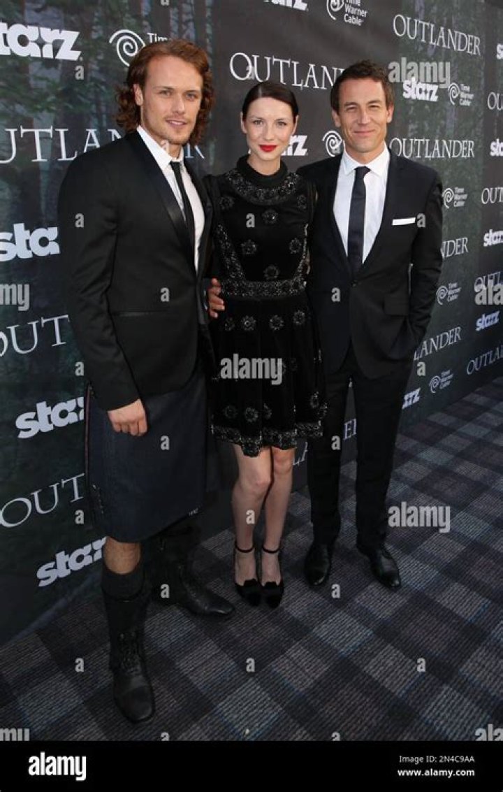 ‘Outlander’s Sam Heughan and Caitriona Balfe’s Relationship on and Off-Screen