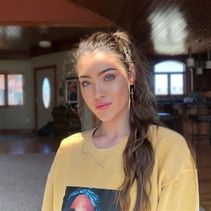 Samantha Gannon Net Worth – How Much is Samantha Gannon Worth?