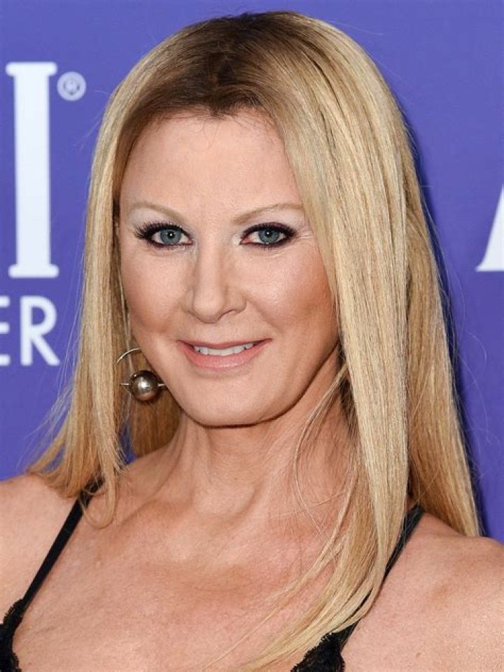 Sandra Lee Net Worth – $20 Million