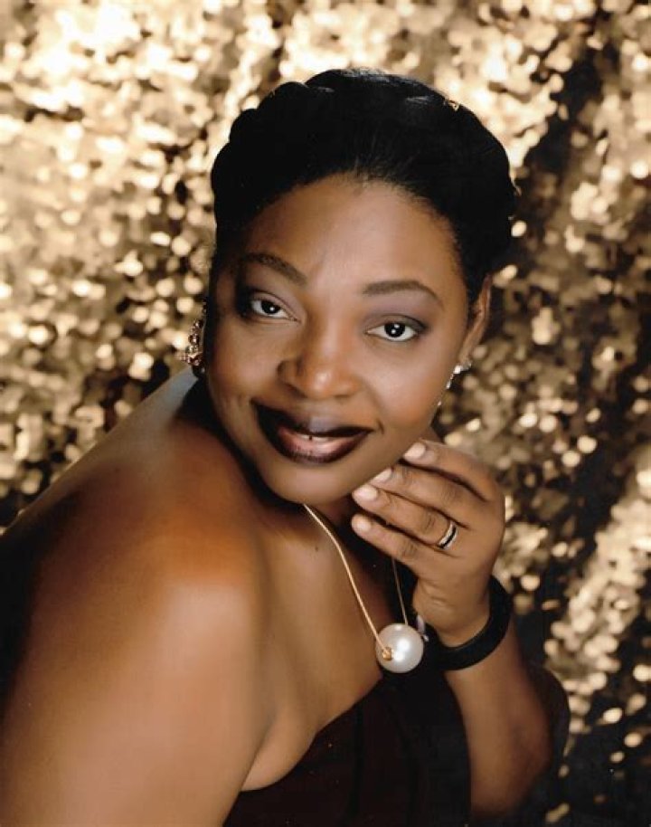 Saundra Edwards Net Worth