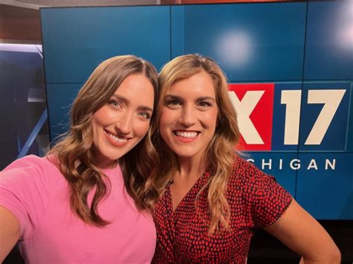 Savannah Fish Fox 17, Bio, Wiki, Age, Height, Family, Husband, Salary, and Net Worth