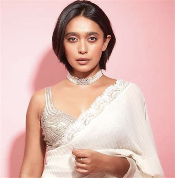Sayani Gupta – Biography, Facts & Life Story