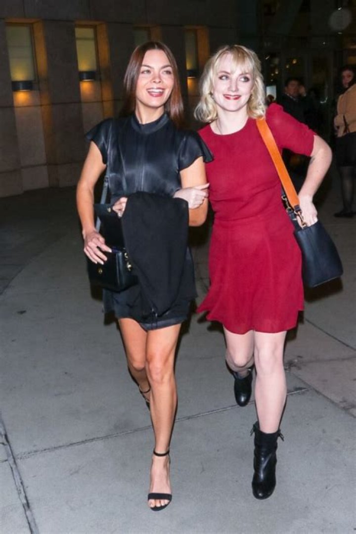 Scarlett Byrne Net Worth – How Much is Scarlett Byrne Worth?