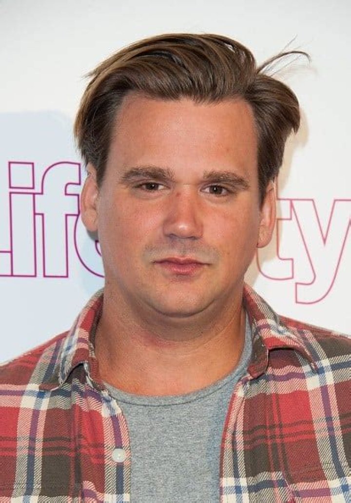 Sean Stewart Net Worth 2024