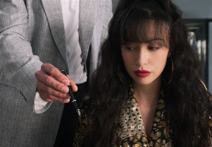 How 'Selena: The Series' Casts Are Similar or Different To Their Real Life Counterparts? Is Christian Serratos Singing?