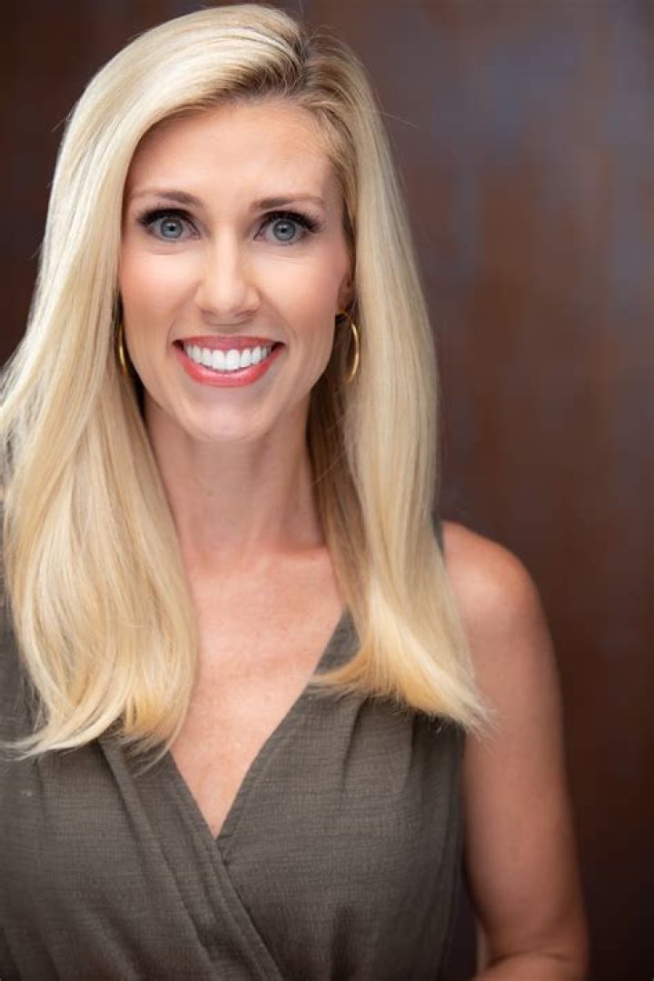 Serene Branson CBS2, Bio, Wiki, Age, Husband, Stroke, Migraine, Salary, and Net Worth