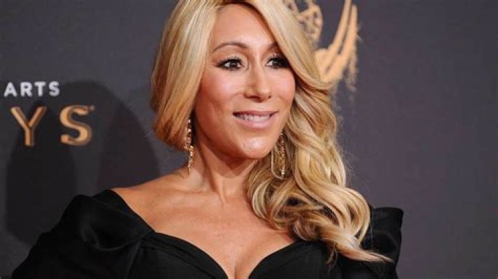 Shark Tank Lori Net Worth – How Much is Shark Tank Lori Worth?