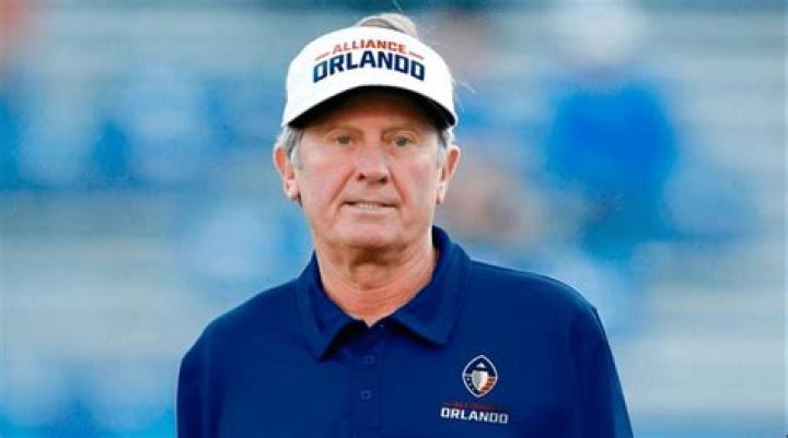 Steve Spurrier Net Worth – How Much is Spurrier Worth?