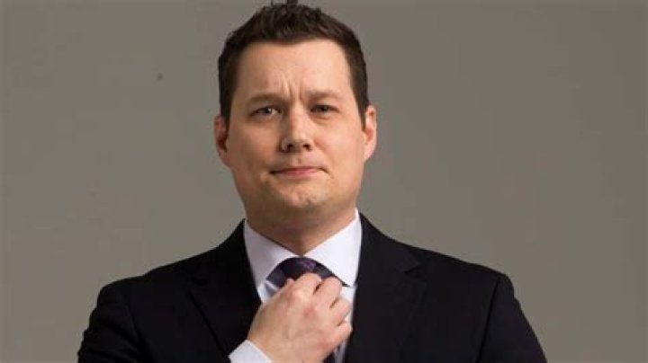 Stu Burguiere Podcast, Bio, Wiki, Age, Wife, Eye, Vegetarian, Salary, and Net Worth