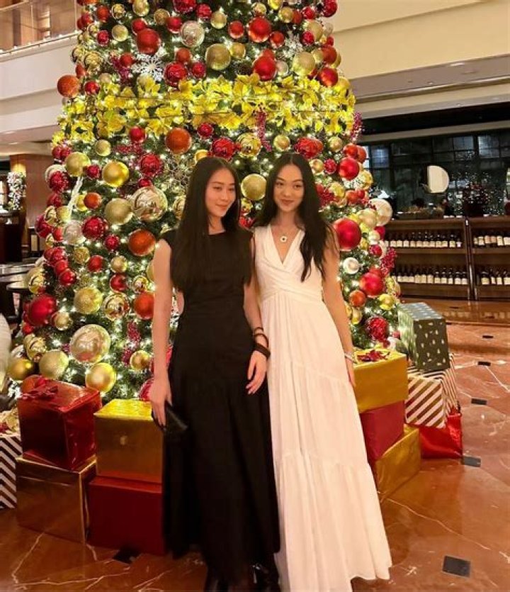 Meet Taimi Li – Photos Of Jet Li’s Daughter With Ex-Wife Qiuyan Huang